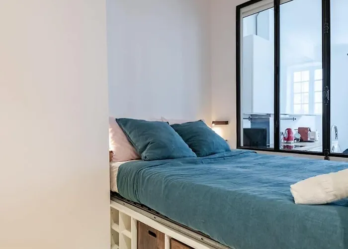 Chemin Du Muguet T2 Hyper Centre